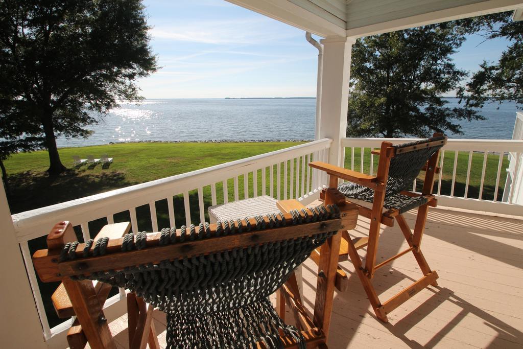Wades Point Inn On The Bay McDaniel Exteriör bild