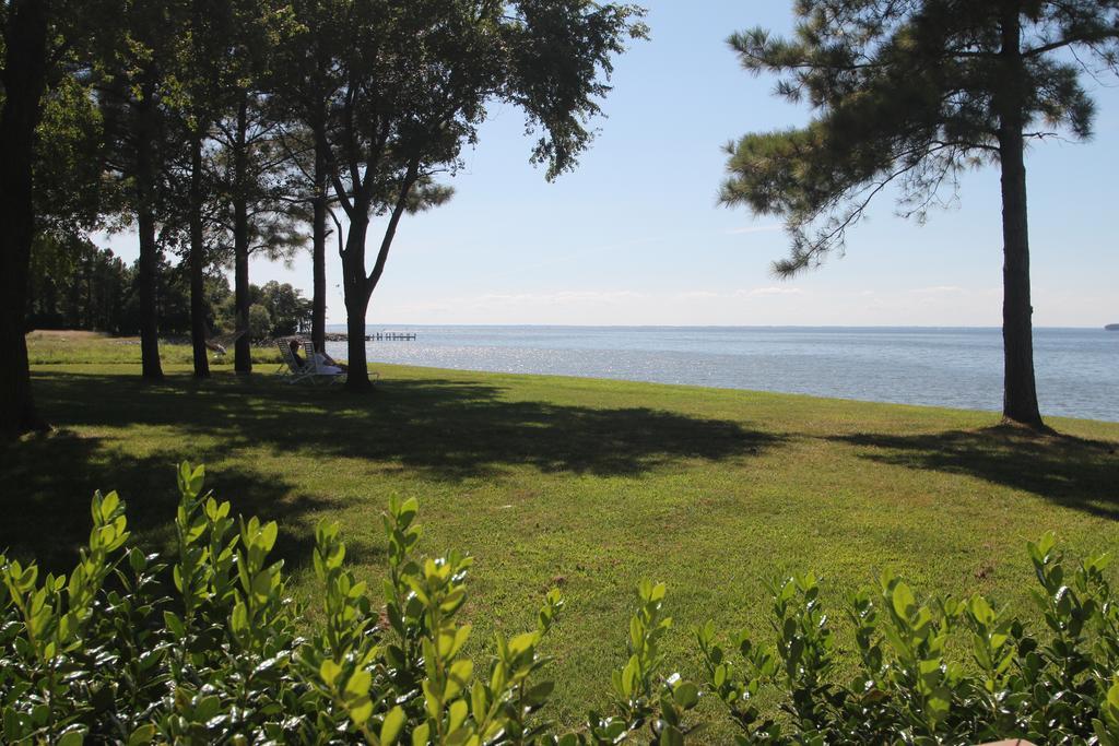 Wades Point Inn On The Bay McDaniel Exteriör bild