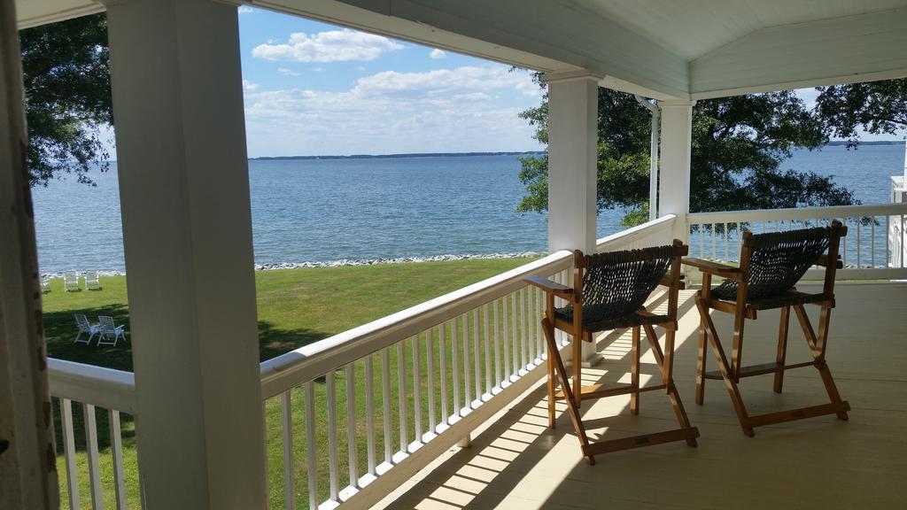 Wades Point Inn On The Bay McDaniel Exteriör bild