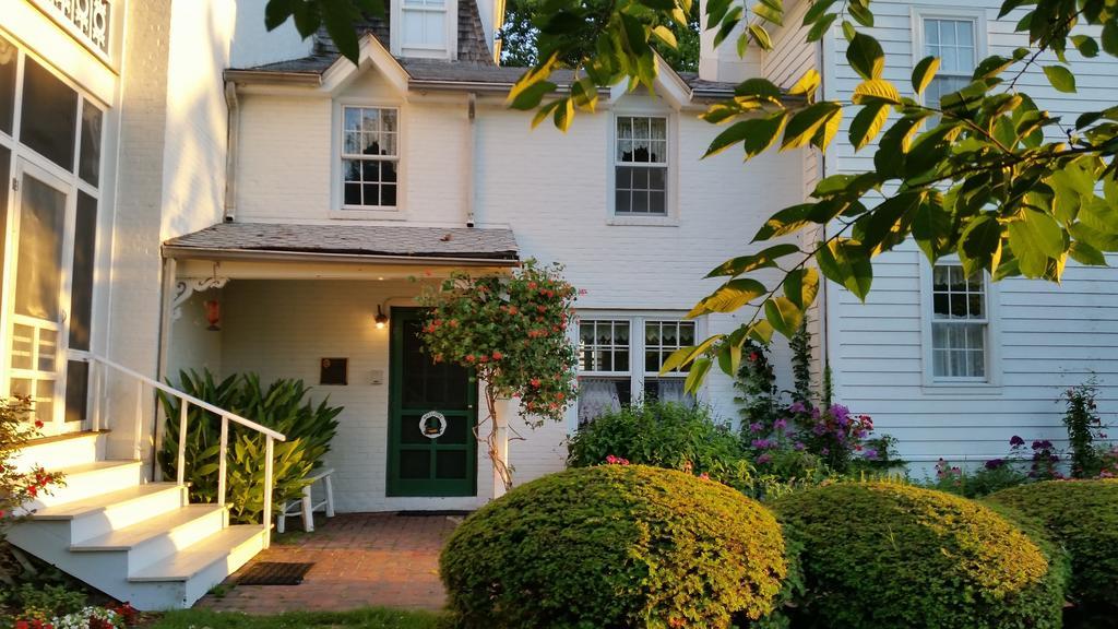 Wades Point Inn On The Bay McDaniel Exteriör bild